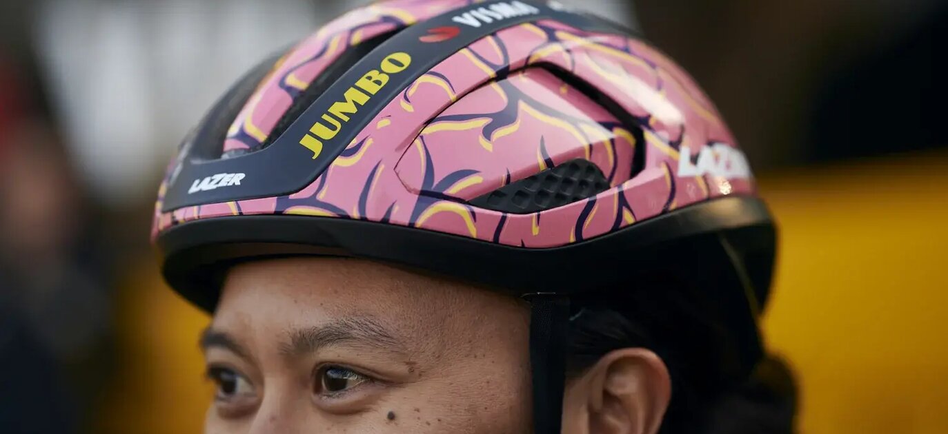 Michelangelo escaleren paradijs Team Jumbo-Visma rijdt Parijs-Roubaix met unieke Lazer-helmen voor  bewustwording dragen fietshelm | SPORTNEXT - De sportmarketing community